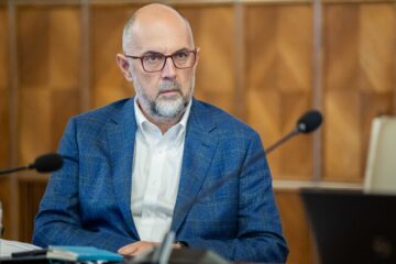 Kelemen Hunor reacționează după ce un primar UDMR a fost prins în flagrant de Parchetul European: „Am cerut demisia și suspendarea din partid”