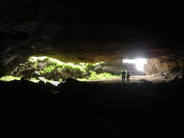 Peștera mortală. O cavernă din Kenya, despre care se crede că este sursa Ebola, ar putea provoca următoarea pandemie