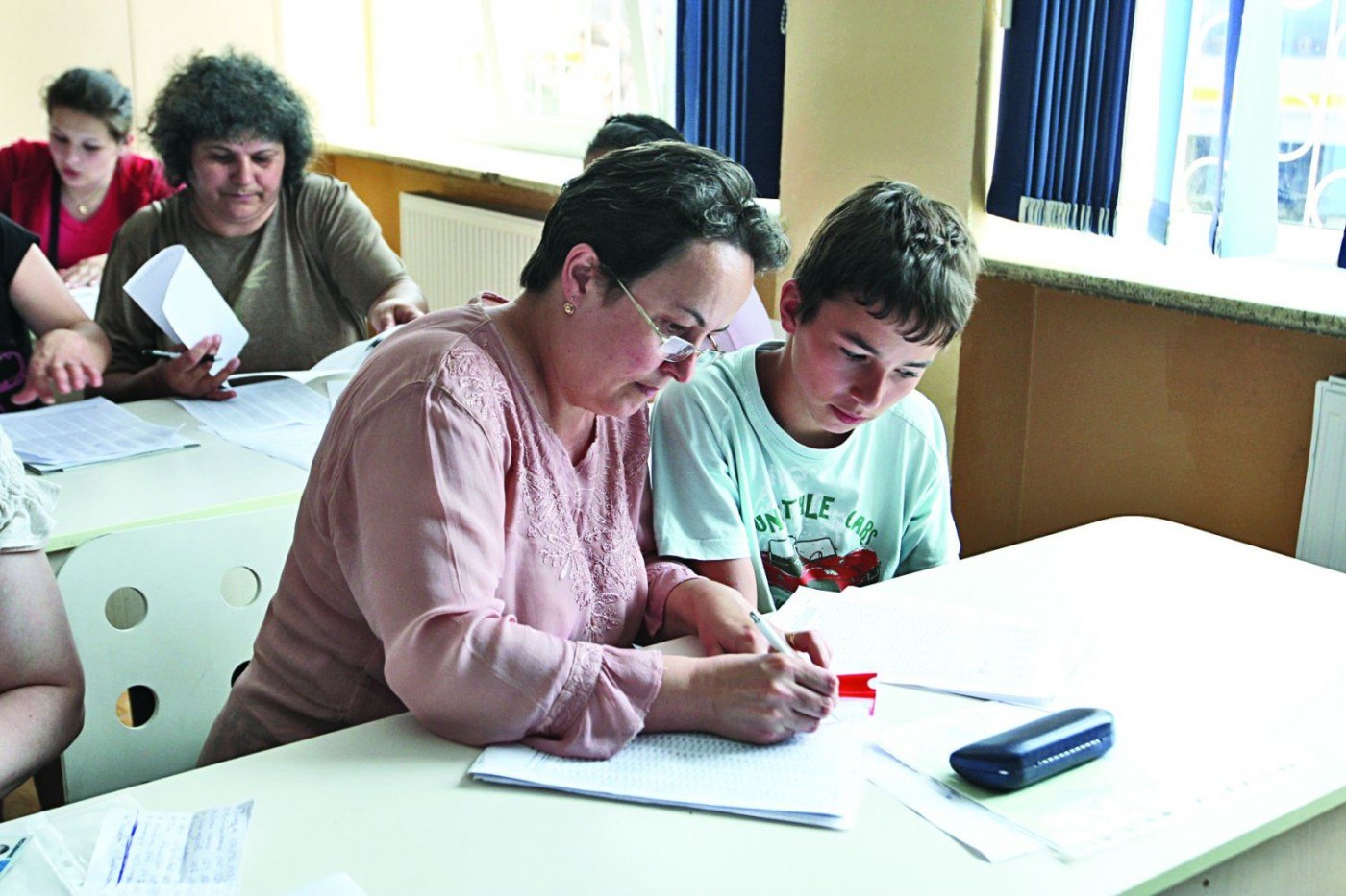 Părinții cer retragerea examenului separat de admitere la liceu: „Anulează rolul Evaluării Naționale”