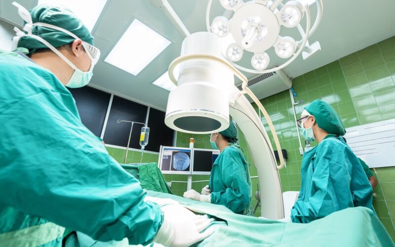 Medicina de război în România anului 2025: copii operați fără un diagnostic clar