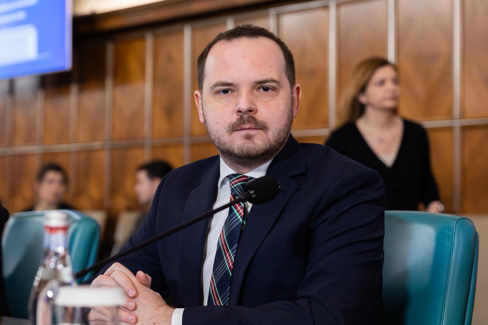 Alexandru Rogobete despre datoria României la Pfizer: „Este o discuție exploratorie, nu se va lua o decizie mâine”