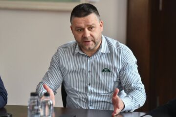 Ciprian Ciucu mizează pe inteligența artificială în administrația publică: „AI-ul este game changer. Fa-bu-los!”