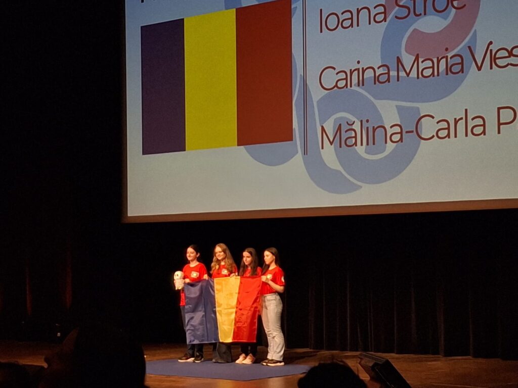 Reginele matematicii. Cine sunt cele patru fete care au adus României cel mai bun rezultat din istorie la Olimpiada Europeană