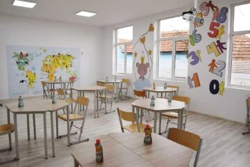 Au început înscrierile la creșe și grădinițe pentru 2026-2027. Ce trebuie să știe părinții