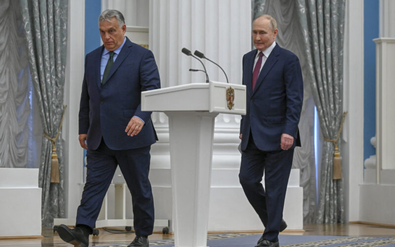 Reacția presei din Rusia după înfrângerea lui Viktor Orban