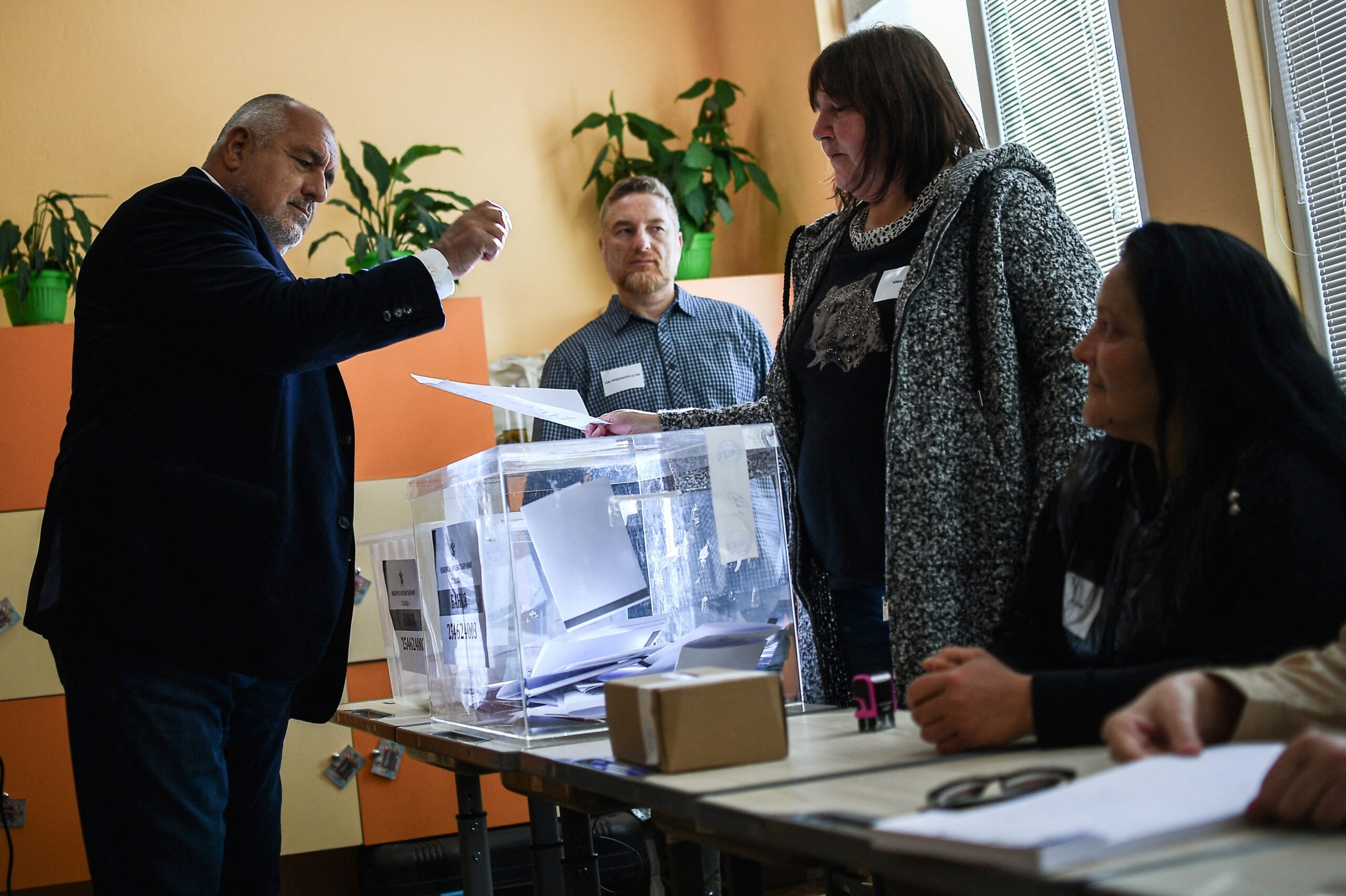 progresiștii conduc cu 44,5% după numărarea a 68,3% din voturi