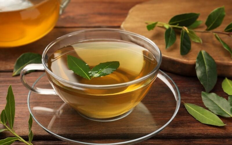 Ceaiul de dafin – proprietăţi, beneficii şi precauţii