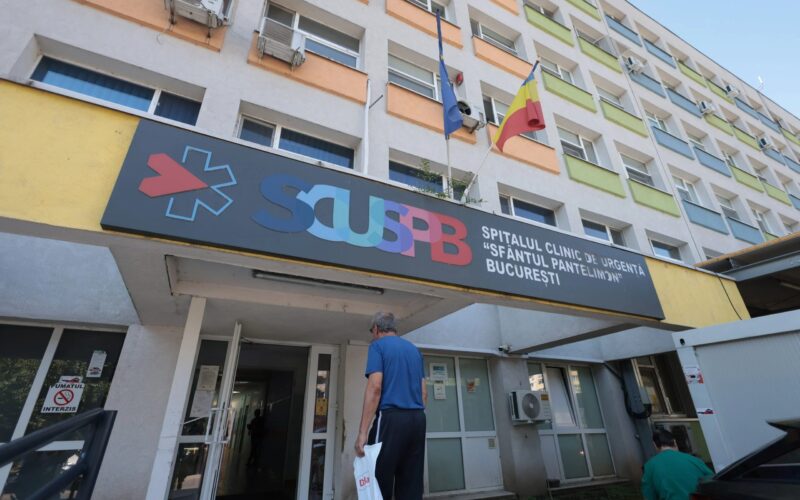 un individ a distrus țeava de oxigen cu piciorul, pacienții au fost oxigenați manual