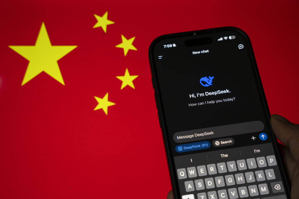 DeepSeek lansează noul model V4, mizând pe eficiență în competiția globală din domeniul inteligenței artificiale