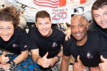 Echipajul Artemis 2, la câteva ore distanță de a păși din nou pe Terra