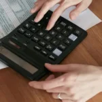 Guvernul s-a împrumutat cu peste 1,9 miliarde lei de la români luna aceasta. Cea mai mare valoare din 2026!