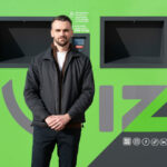 Ieșeanul care a brevetat colectarea PET-urilor cu sacul extinde RVM-urile IZI în șase orașe: planul pentru România