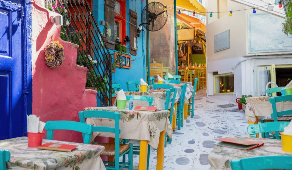 Cum a reușit o femeie să descopere un paradis culinar din Grecia după o călătorie de 20 de euro cu barca