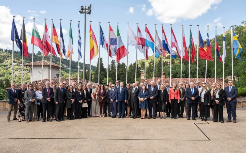Miniștrii Educației din Europa au adoptat Declarația de la Florența privind viitorul universităților
