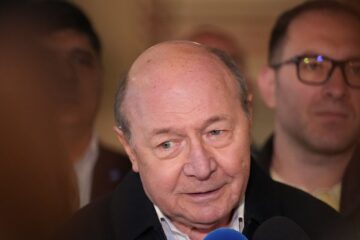 Traian Băsescu, noi înțepături la adresa lui Ilie Bolojan: „un soi de Mesia”