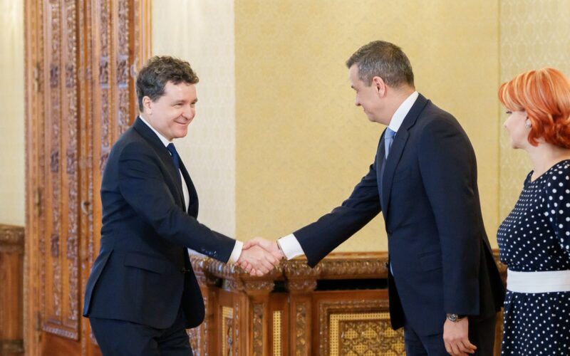 PSD anunță că poate să strângă o majoritate în Parlament. Ce i-a răspuns Nicușor Dan lui Grindeanu