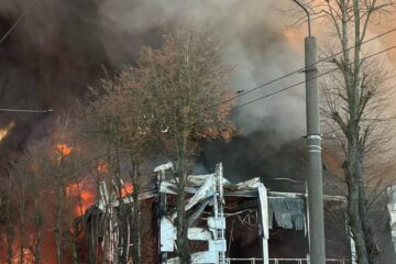 Cinci persoane au fost ucise într-un atac ucrainean în Crimeea, chiar înainte de armistițiu