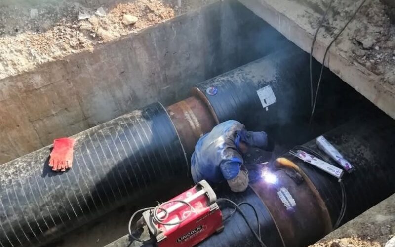 Un mare oraș din România rămâne fără apă caldă o săptămână. Sunt lucrări majore la rețeaua de termoficare