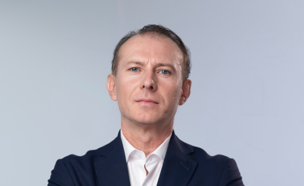 INS reconfirmă recesiunea tehnică și deteriorarea accelerată a economiei