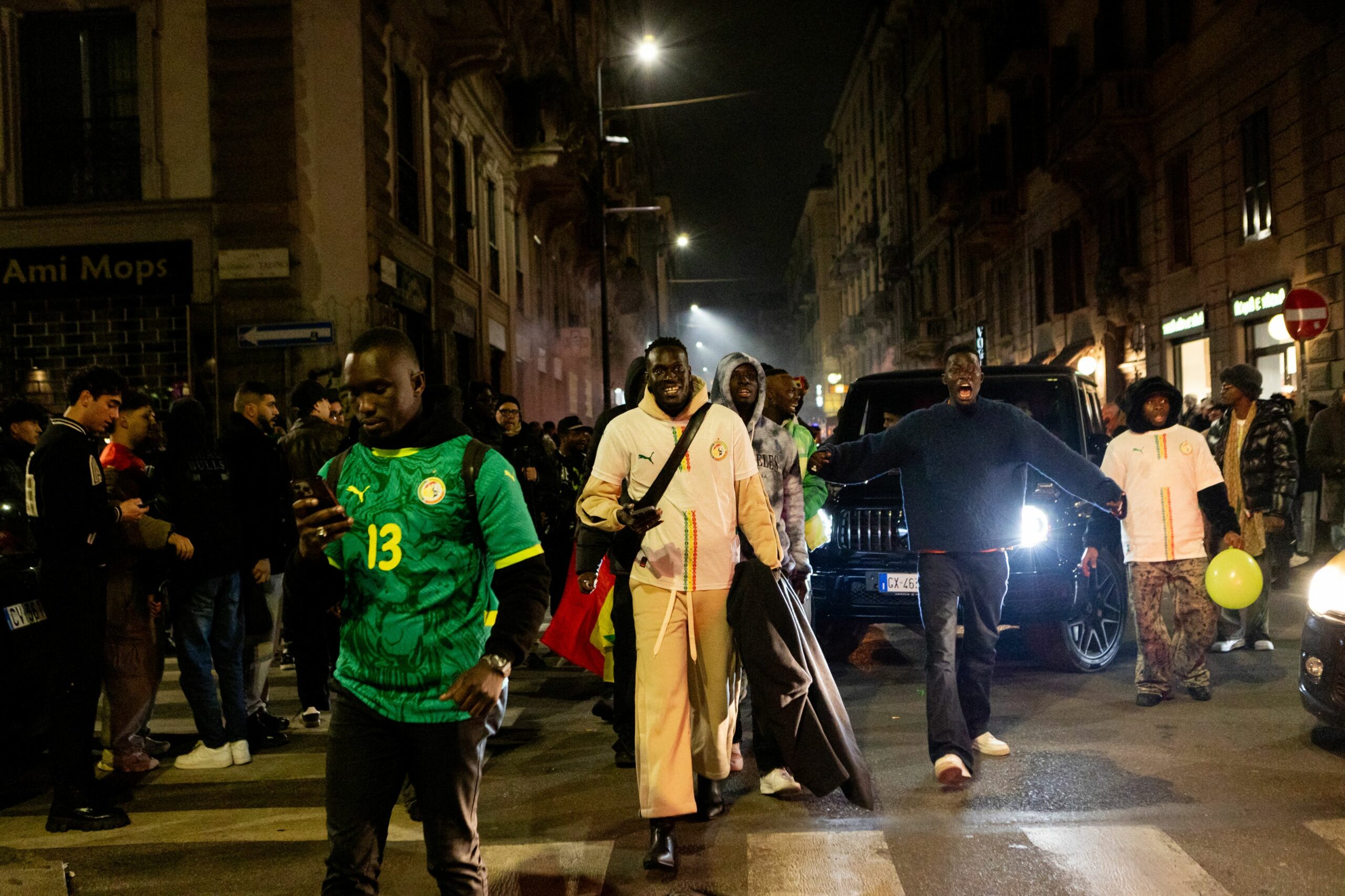 Maroc grațiază suporterii senegalezi condamnați după incidentele de la finala Cupei Africii la fotbal