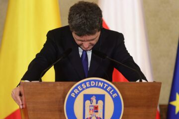 România a optat pentru dialog informal în loc de Articolul 4 NATO. George Râpă: „Oana Țoiu s-a antepronunțat înaintea CSAT, un gest neloial”