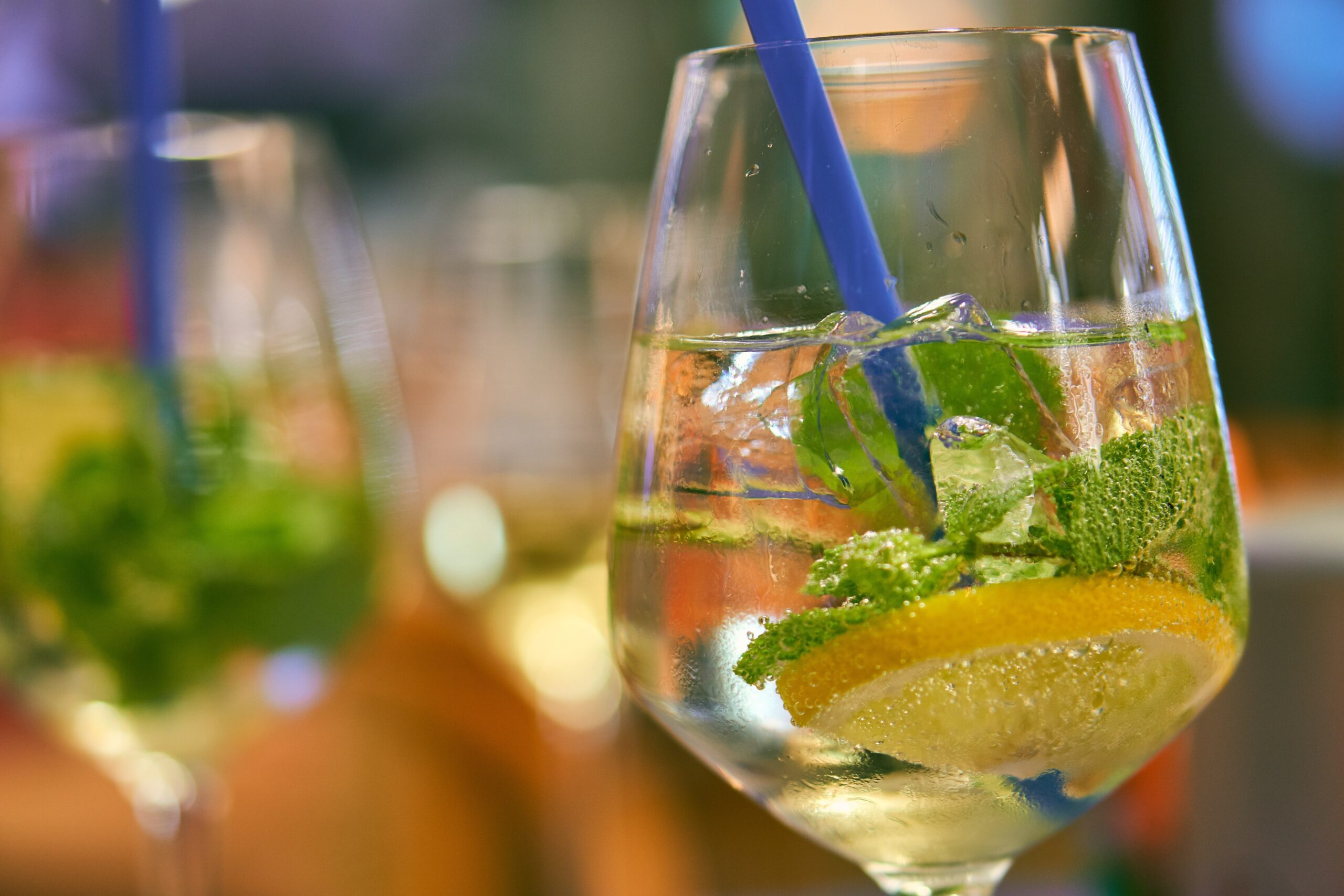 Tipurile de cancer strâns legate de consumul de alcool. Nu există o „cantitate sigură”, iar mitul „unui pahar pe zi” este fals