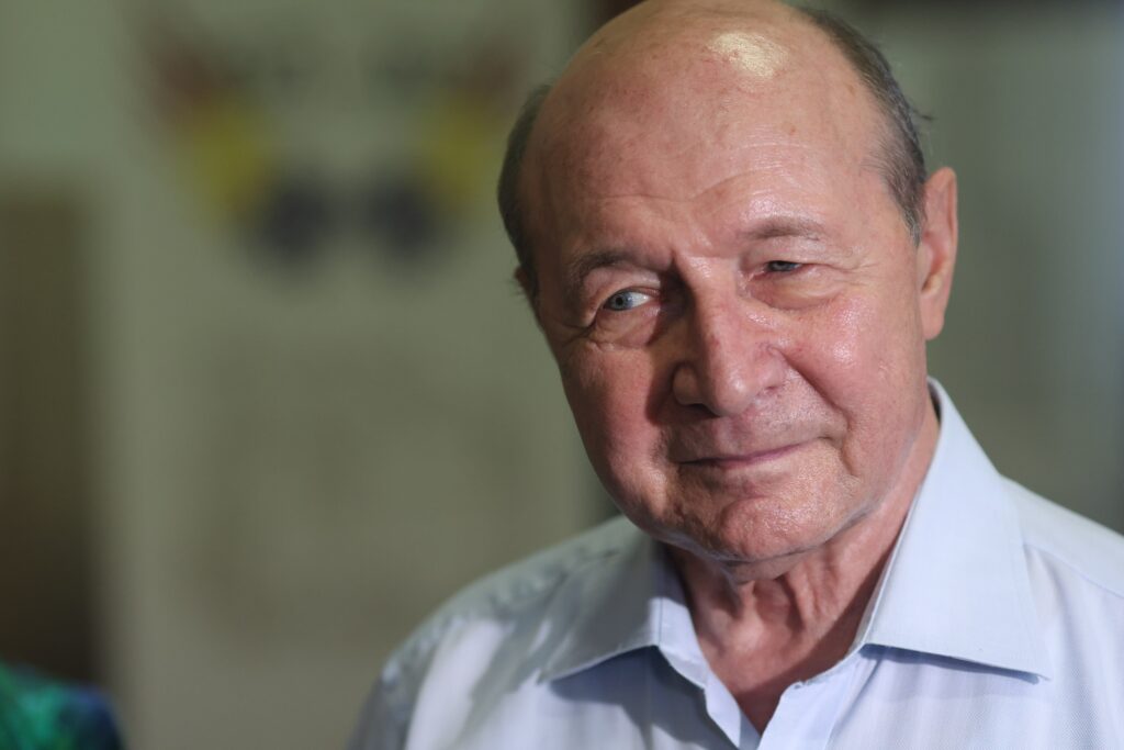Băsescu nu crede că Guvernul Veștea va trece de Parlament. „Nicușor Dan va trebui să facă o a treia nominalizare”