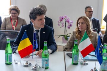 Nicușor Dan la Bruxelles: discuții despre apărarea UE și reuniune comună cu Giorgia Meloni pe tema fondurilor de coeziune