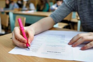 Evaluarea Națională 2026 | Ministerul Educației a publicat subiectele și baremele la Matematică