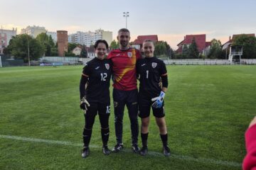 Rețeta din spatele unor copii de succes. Cum se cresc elevii de 10 care fac și sport de performanță