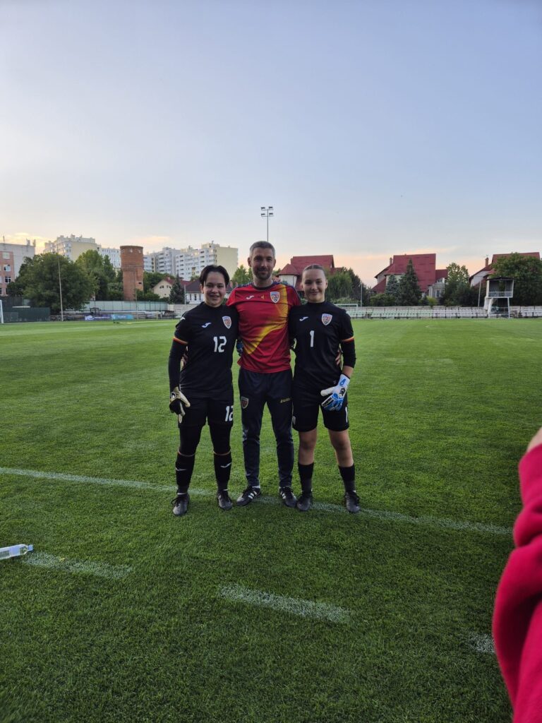 Rețeta din spatele unor copii de succes. Cum se cresc elevii de 10 care fac și sport de performanță