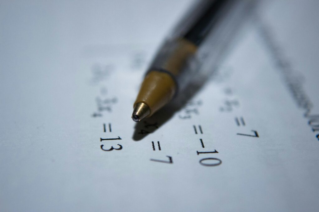 Bacalaureat 2026. Elevii dau miercuri proba la Matematică sau Istorie, cu o zi mai târziu față de calendarul inițial