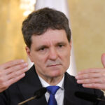 Are independența, experiența și valorile care îl definesc