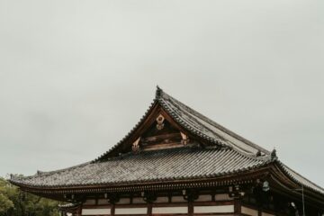 Reglementarea cazărilor private în Japonia. Autoritățile locale pot interzice „minpaku” în cartierele rezidențiale
