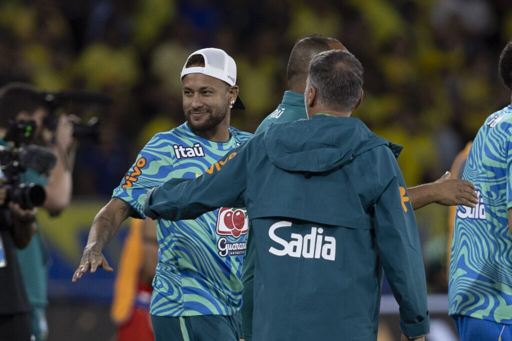 Ancelotti confirmă revenirea lui Neymar în echipa Brazilei pentru ultimul meci din grupe la Cupa Mondială: Este pregătit să joace