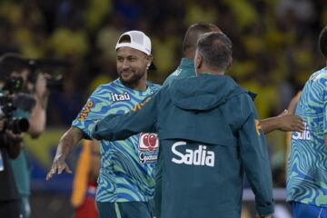 Ancelotti confirmă revenirea lui Neymar în echipa Brazilei pentru ultimul meci din grupe la Cupa Mondială: Este pregătit să joace