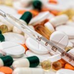 Avertismentul medicilor privind pastilele banale din farmacii care pot deveni toxice sau își pierd efectul din cauza caniculei