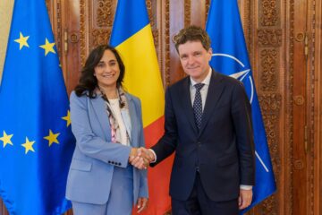 România devine membru fondator al Băncii pentru Apărare coordonate de Canada. Ce țări s-au alăturat