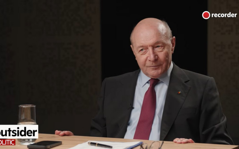 „Era o cămară întreagă cu șobolani roșii și galbeni”. Băsescu îl critică pe Bolojan și spune că Nicușor Dan „nu poate servi țara”
