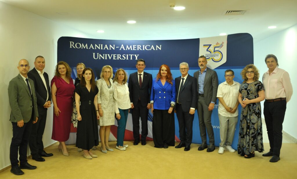 Cum va arăta profesia de asistent medical în viitor: Universitatea Româno-Americană lansează Facultatea de Științe Medicale