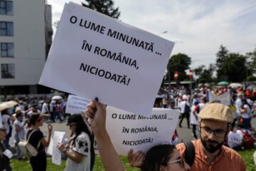 Sindicatele din învățământ acuză Guvernul de „trădarea educației”, după publicarea proiectului Legii salarizării