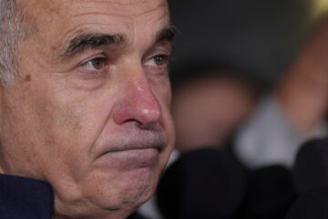Călin Georgescu, legături de afaceri cu ministrul de Externe al lui Ceaușescu. Cum a fost implicat în afacerea „Uzina Republica”