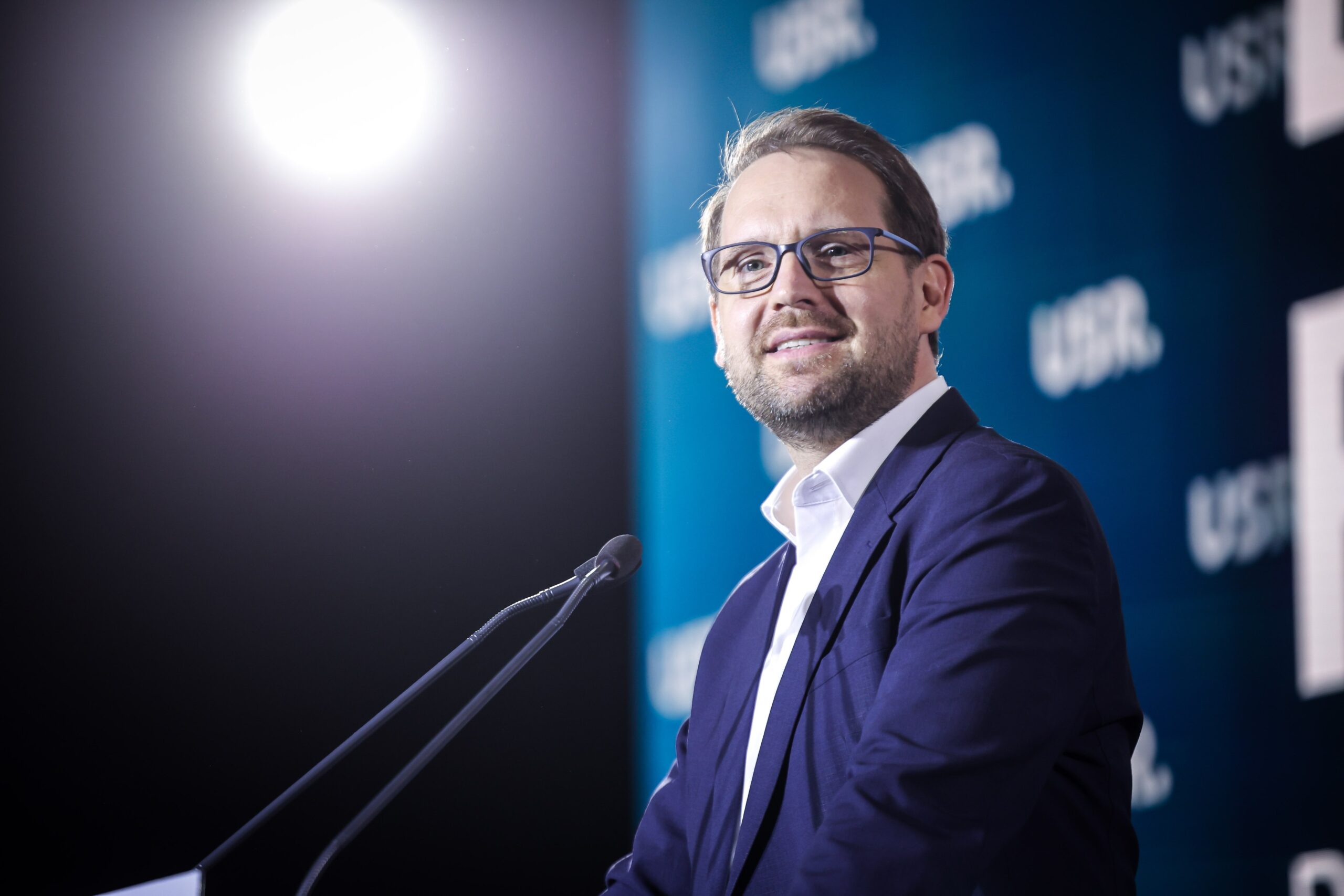 Fritz și-ar putea pierde mandatul de primar. Liderul USR acuză PSD și AUR că „și-au dat mâna” pentru a-l înlătura din funcție: „Va exista o sesizare CCR”