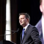 PSD să abandoneze atitudinea unui partid de 51%