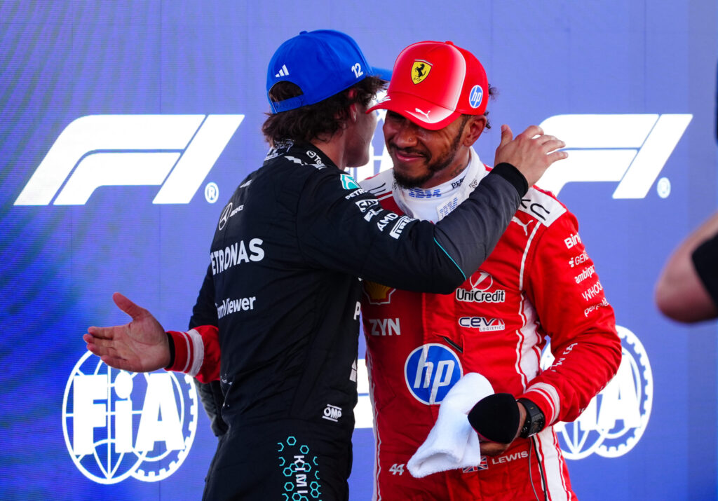 Antonelli vede Ferrari favorită în Ungaria. Hamilton crede că se poate lupta la titlu