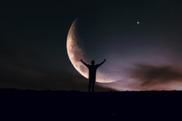 Luna Nouă din 14 iulie în zodia Racului, un nou început pentru suflet, familie și viața de acasă