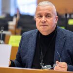 Luați o lecție de drept constituțional. Cu lămâie! Bolojan poate rămâne la Palatul Victoria până în 2028