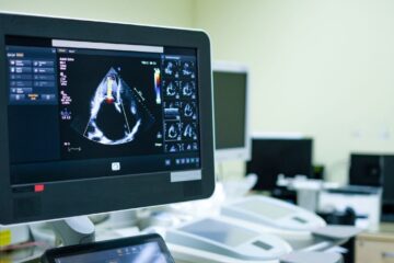 Aparatură de top de peste 350.000 de euro pentru Secția de Chirurgie Cardiovasculară de la Spitalul Marie Curie