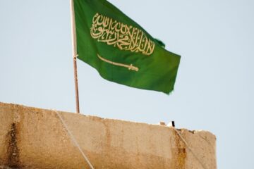 Arabia Saudită a interceptat drone lansate din Irak către instalații petroliere. Riadul acuză miliții susținute de Iran