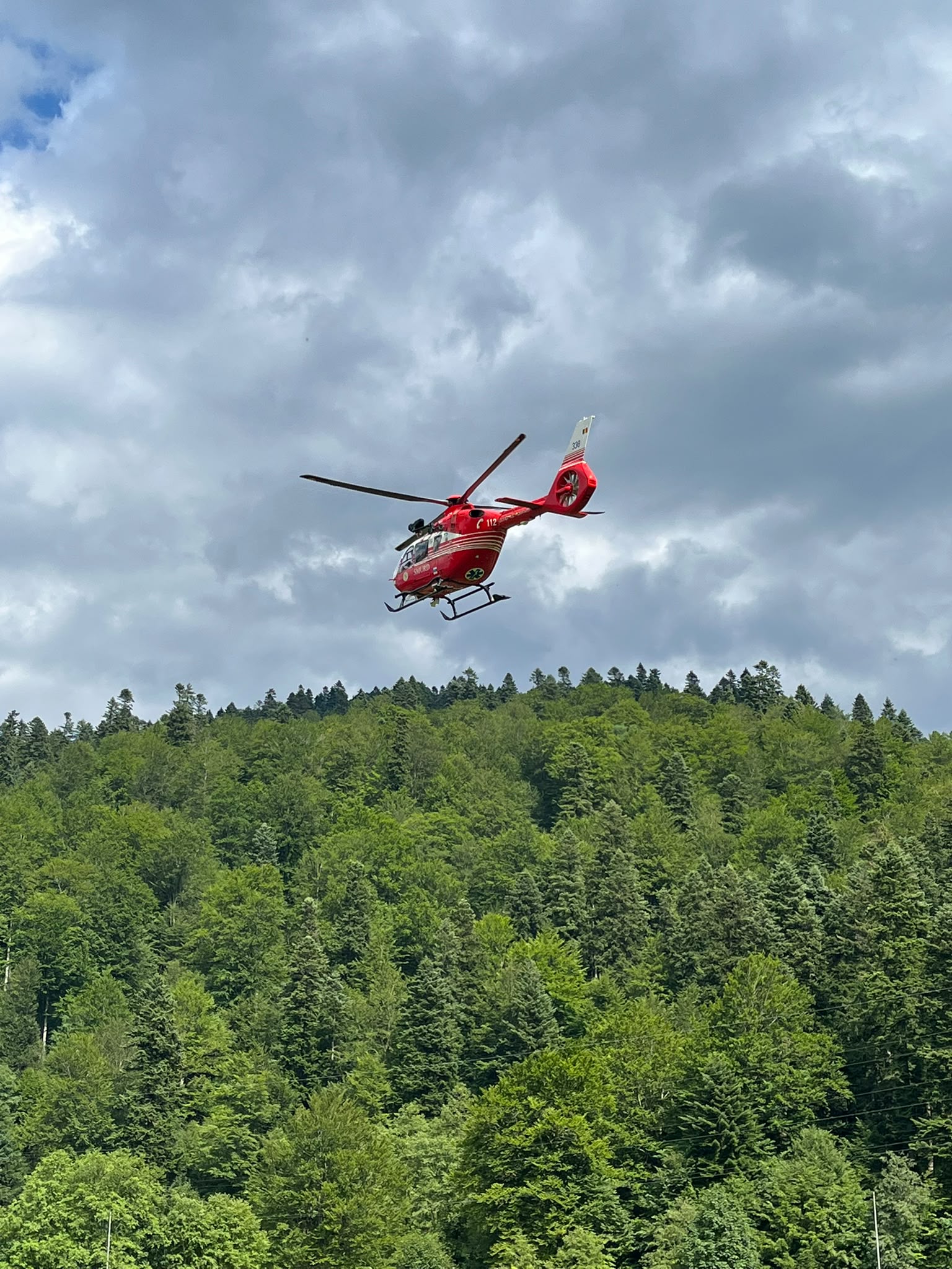 Polițiștii au deschis dosar penal după tragedia din Bucegi. O femeie a murit, iar trei alpiniști au ajuns la spital